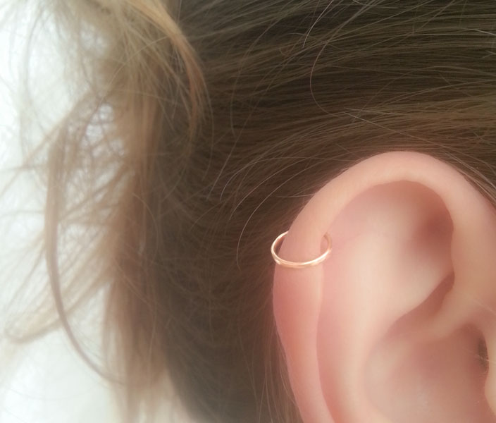 Tiny Helix Ring Gold Hammered