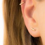 2 hole earring