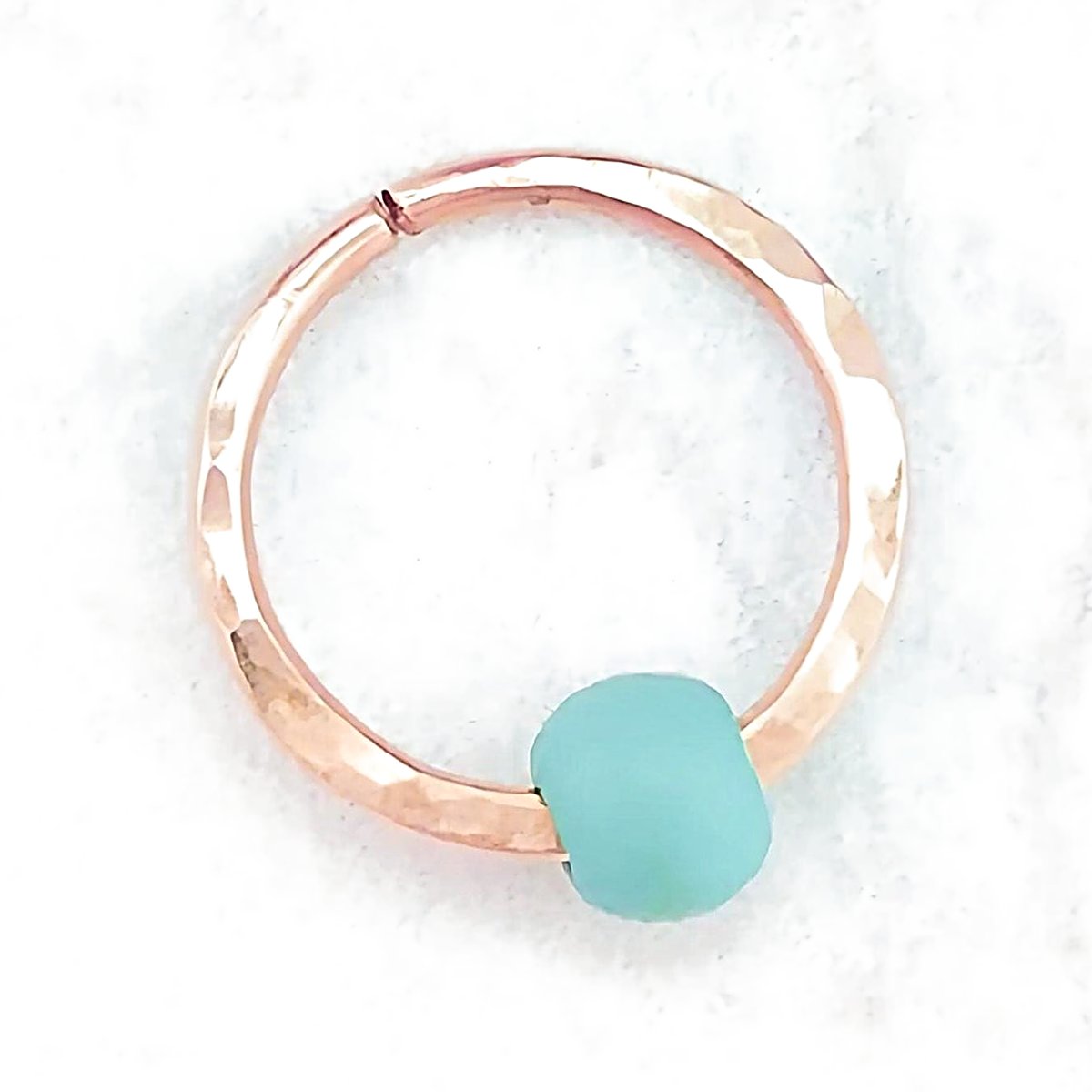 Hammered nose ring with turquoise bead in 14k gold filled, photo 5
