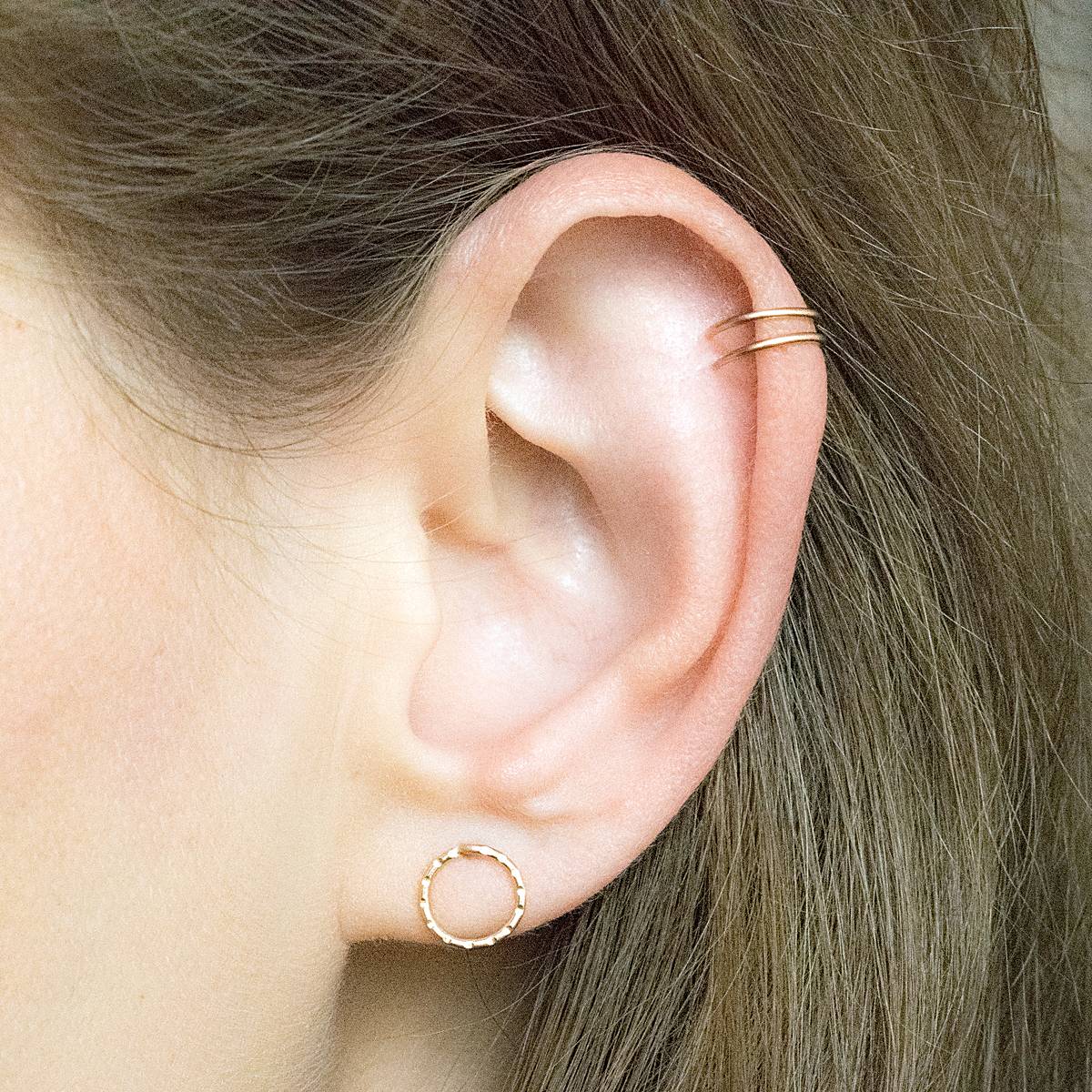 Textured open circle stud earring in 14k gold filled, photo 5